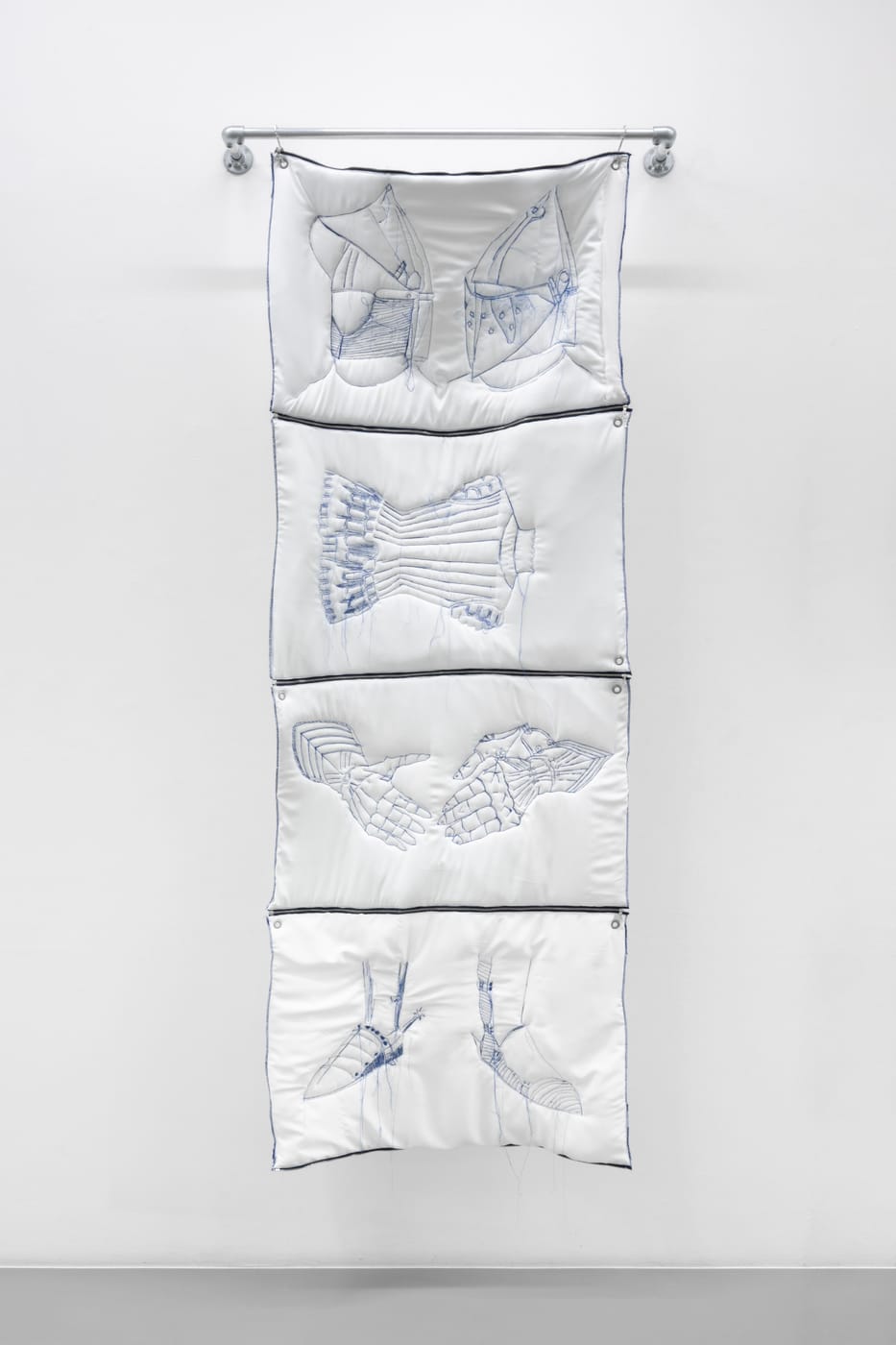 Simona Andrioletti – If you feel me, I am you (White helmets) / (Cuirass) / (Armor gauntlets) / (Greaves) – hand-drawn machine quilting on padded fabric, custom hooks, metal rings and zippers