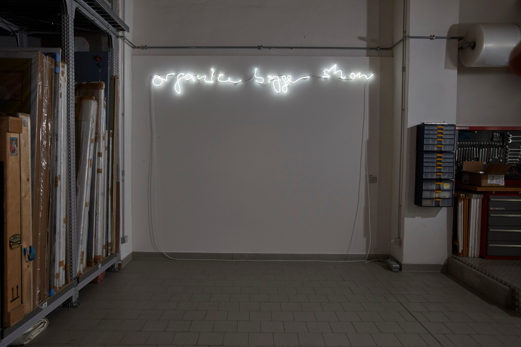 Christian Jankowski, ‘Organize bigger show’, 2014