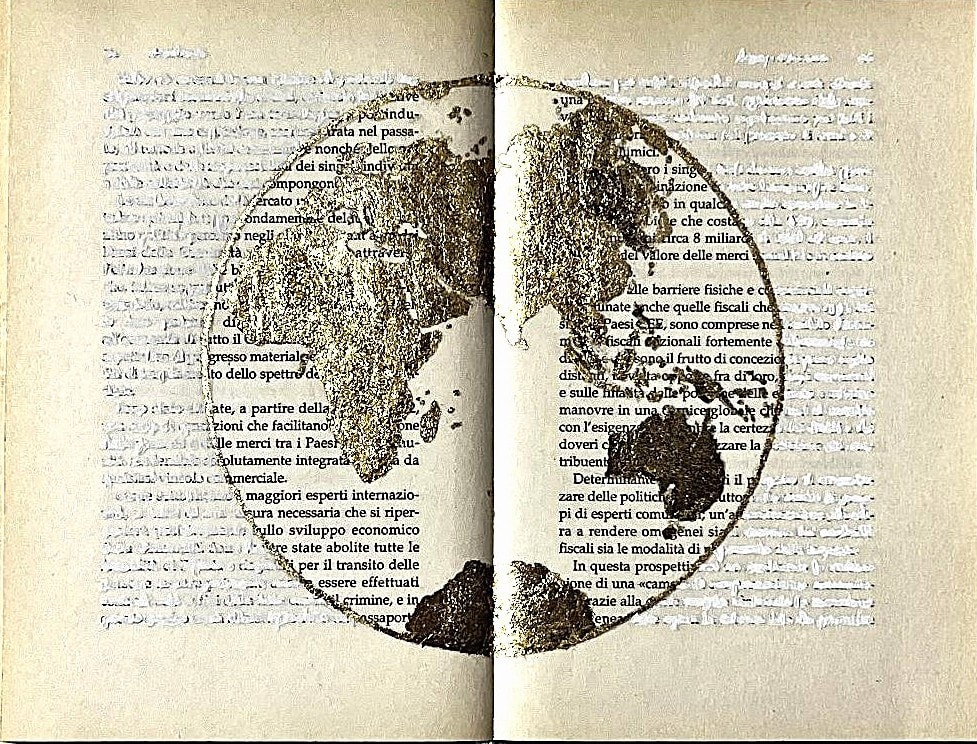 Dado Schapira, ‘Earth of gold’, 2023